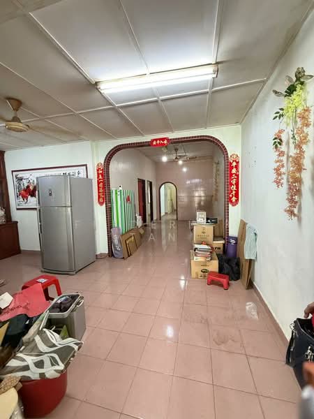 1-storey Terraced House for Sale in Taman Setapak (Setapak) - Frederick Tan - Living Room - PropertyGuru.com.my