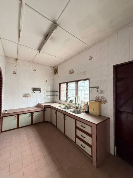 1-storey Terraced House for Sale in Taman Setapak (Setapak) - Frederick Tan - Kitchen - PropertyGuru.com.my