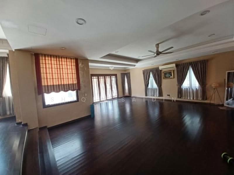 Rumah Banglo untuk Dijual di Seksyen 11 (Shah Alam) - Shiqin Saidin - PropertyGuru.com.my