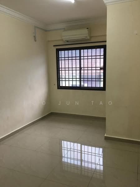Rumah Teres 2 Tingkat untuk Disewa di Jementah (Johor) - Foo Jun Tao - PropertyGuru.com.my