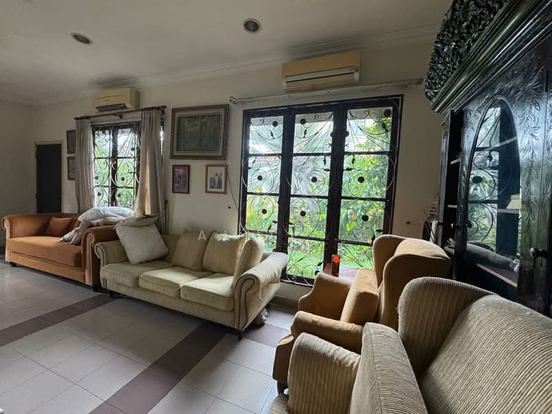 Bungalow for Sale in Ara Damansara (Selangor) - Allie . - Living Room - PropertyGuru.com.my