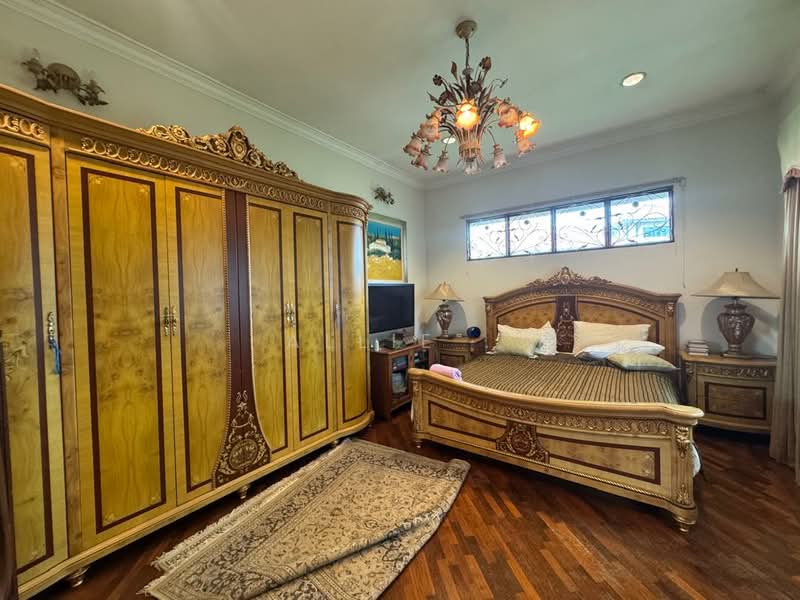 Bungalow for Sale in Ara Damansara (Selangor) - Allie . - Bedroom - PropertyGuru.com.my