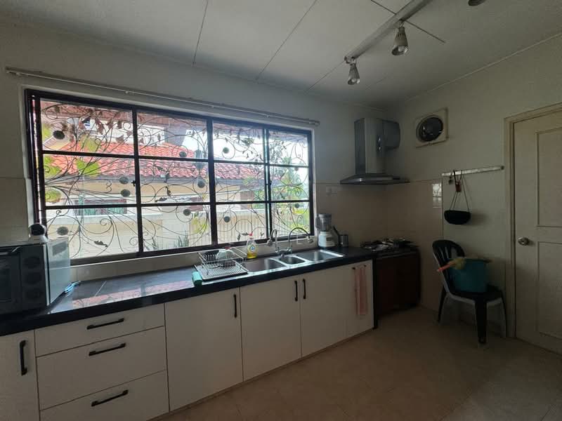 Bungalow for Sale in Ara Damansara (Selangor) - Allie . - Kitchen - PropertyGuru.com.my