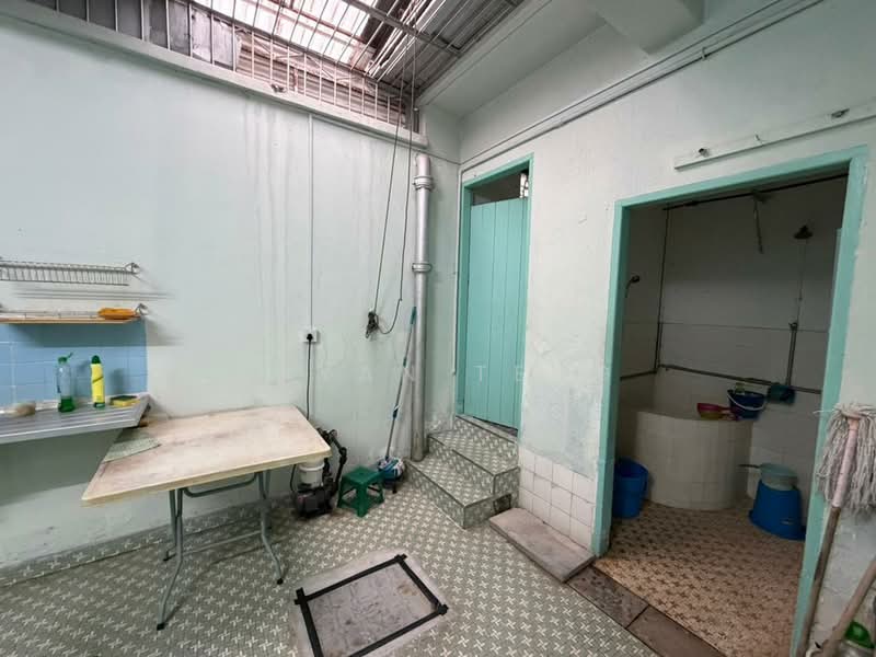 Rumah Teres 2 Tingkat untuk Dijual di Tanjung Tokong (Penang) - Bryan Teng - Bathroom - PropertyGuru.com.my