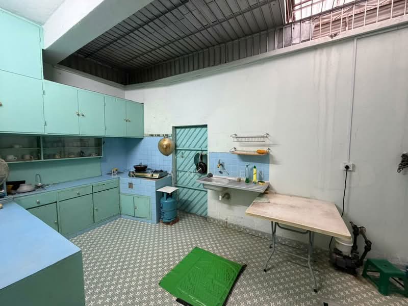 Rumah Teres 2 Tingkat untuk Dijual di Tanjung Tokong (Penang) - Bryan Teng - Kitchen - PropertyGuru.com.my