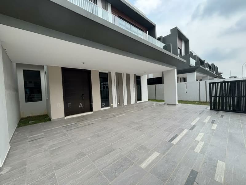 Semi-Detached House for Sale in Taman Sutera Utama (Skudai) - Beatrice Lam - Exterior - PropertyGuru.com.my