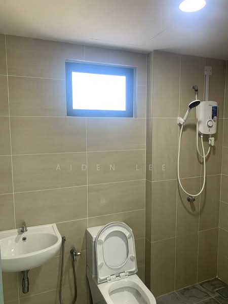 Service Residence for Rent at Parkland Residence - Aiden Lee - Bathroom - PropertyGuru.com.my