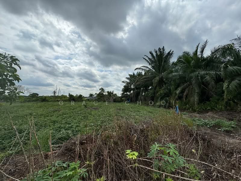 Tanah Perindustrian untuk Dijual di Kampung Hulu Teris (Sepang) - Grace Chooi - PropertyGuru.com.my
