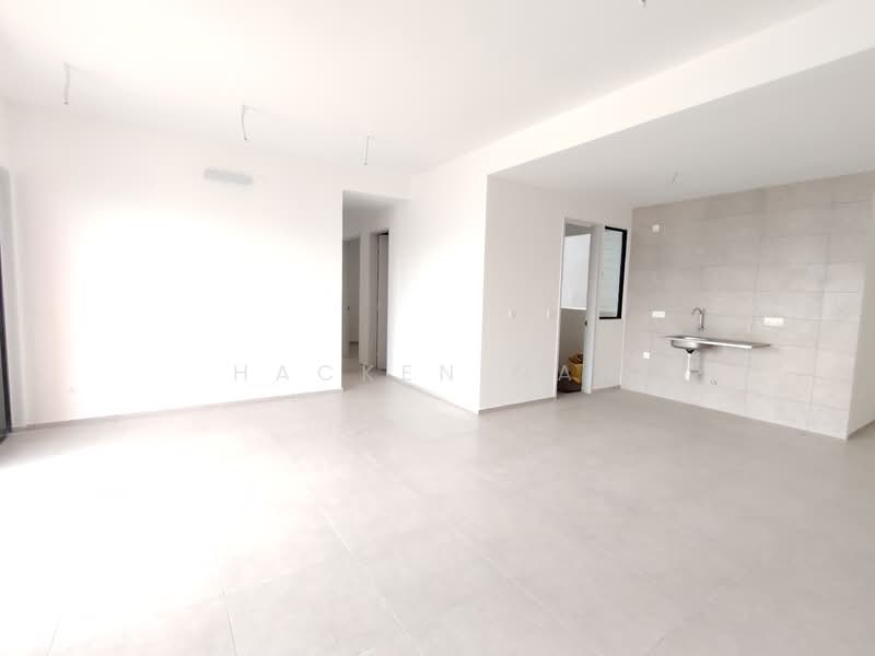 Kondominium untuk Dijual di EdgeWood Residences @ SkySanctuary - Hacken Gan - Living Room - PropertyGuru.com.my