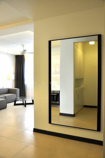 Kondominium untuk Dijual di Pearl Regency - Bryan Teng - Living Room - PropertyGuru.com.my