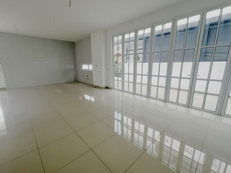 Rumah Kluster untuk Dijual di Eco Spring (Johor Bahru) - Kok Hui - Living Room - PropertyGuru.com.my