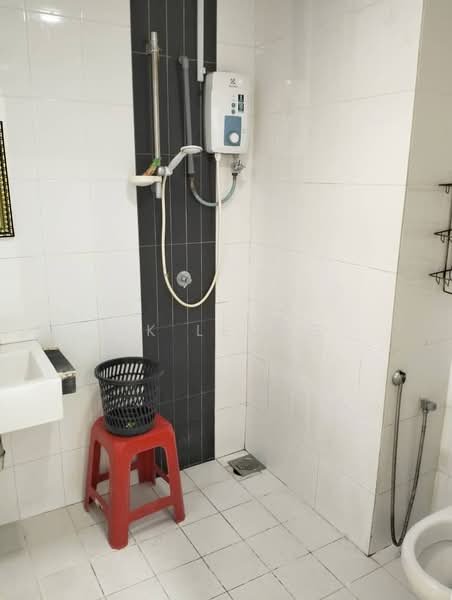 Kondominium untuk Dijual di Plaza Menjalara - JK Leong - Bathroom - PropertyGuru.com.my