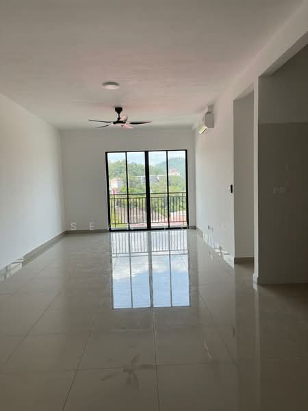 Servis Apartment untuk Dijual di V-Residensi 5 - Sean Yong - Living Room - PropertyGuru.com.my