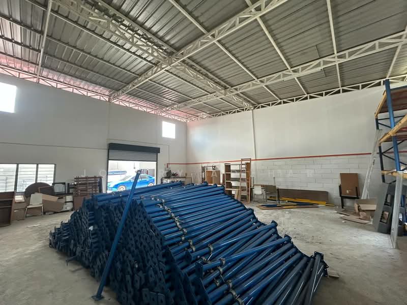 Retail Space for Rent in Kampung Melayu Subang (Sungai Buloh) - Johary Adzhar - Interior - PropertyGuru.com.my