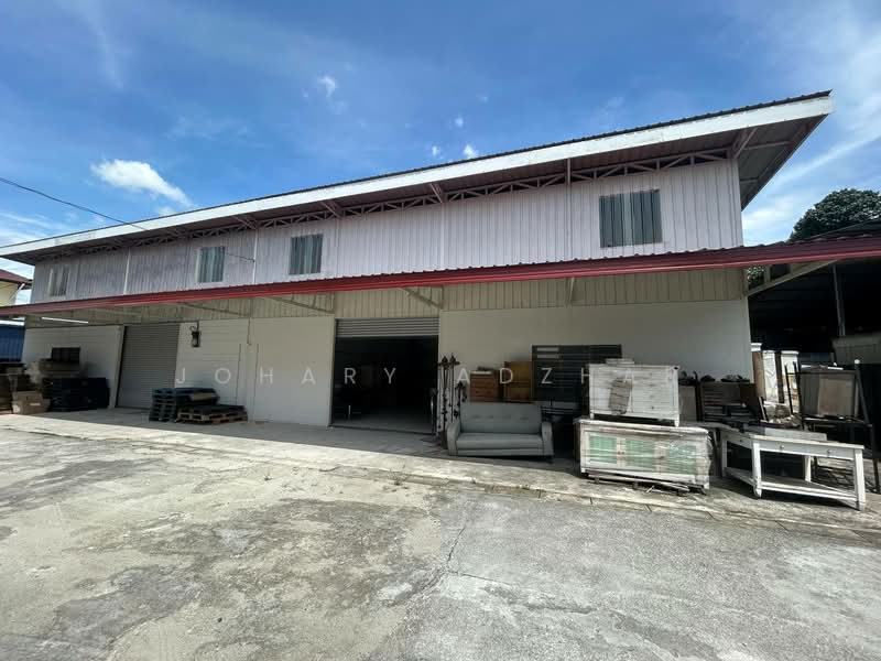 Retail Space for Rent in Kampung Melayu Subang (Sungai Buloh) - Johary Adzhar - Exterior - PropertyGuru.com.my