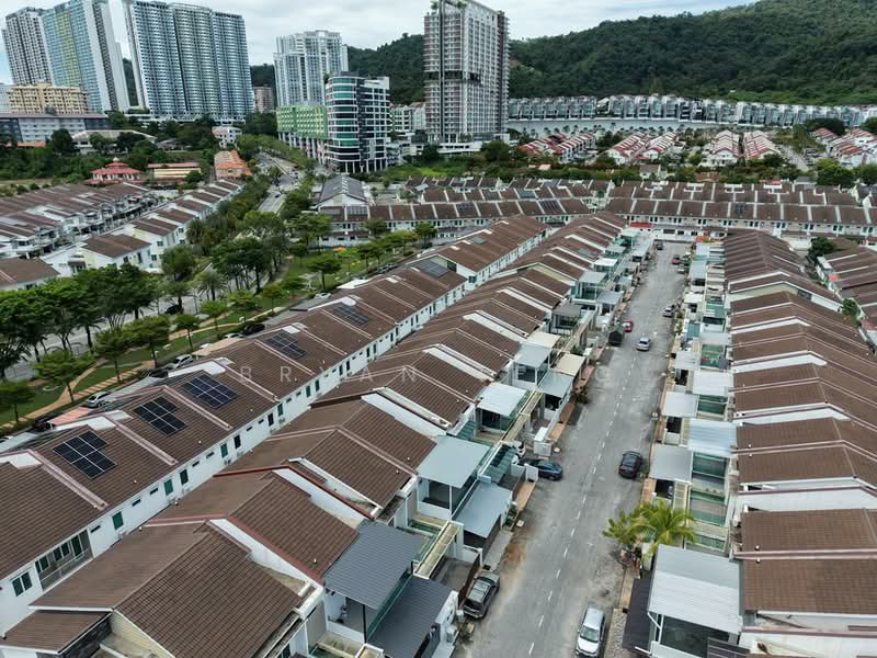 Rumah Teres 2 Tingkat untuk Dijual di Sungai Ara (Penang) - Bryan Teng - Exterior - PropertyGuru.com.my