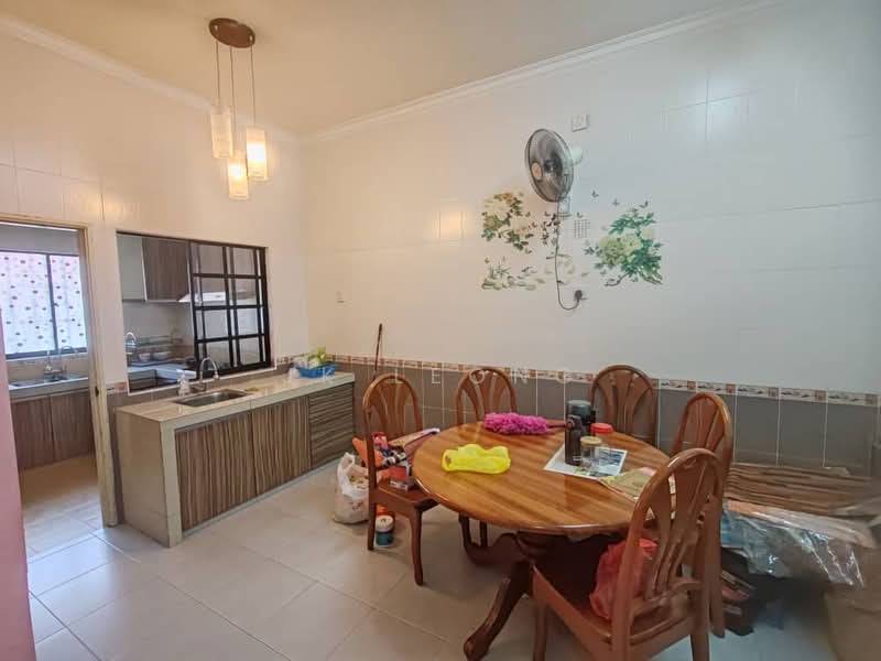 Apartment for Sale at Sutera Apartment Bandar Tun Hussein Onn - JK Leong - Kitchen - PropertyGuru.com.my