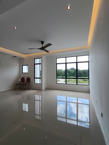 Taman Akasia Semenyih - 3