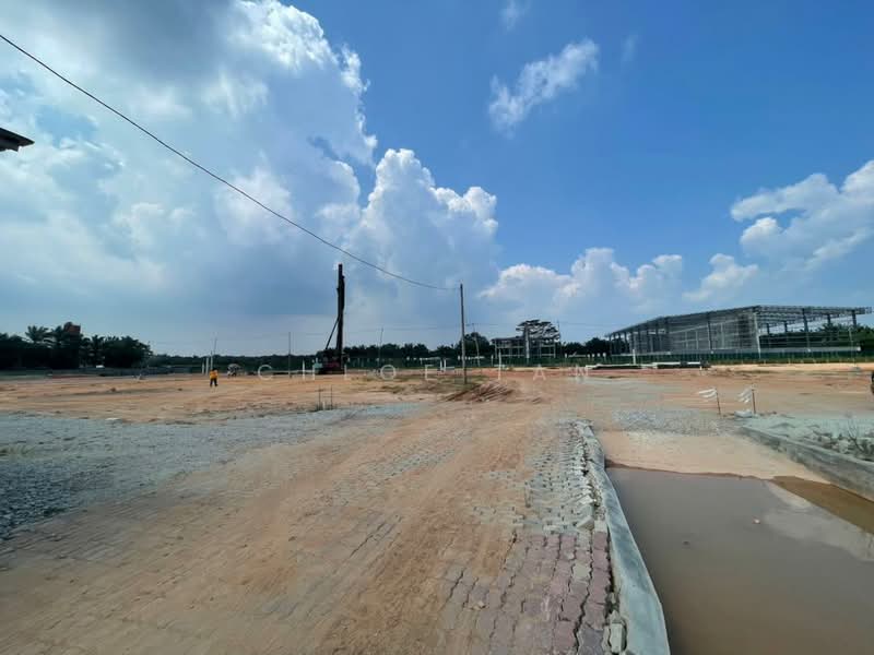 Terrace Factory for Sale in Bandar Rimbayu (Telok Panglima Garang) - Chloe Tan - Exterior - PropertyGuru.com.my