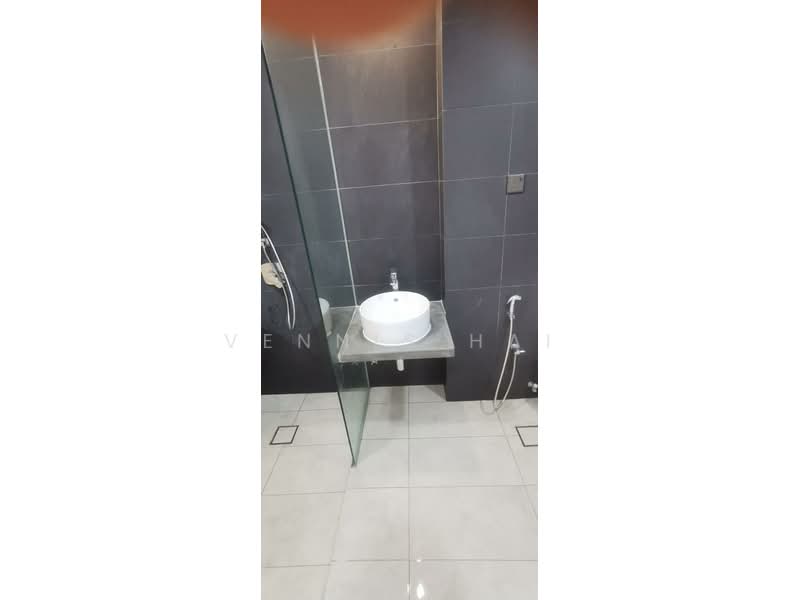 Servis Apartment untuk Disewa di Novo Ampang - Vennis Hai - PropertyGuru.com.my