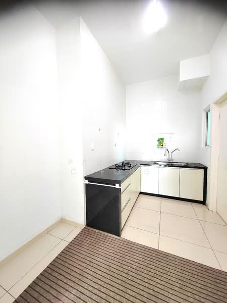 Condominium for Sale at Fiera Vista - Pauline Cheong - Kitchen - PropertyGuru.com.my