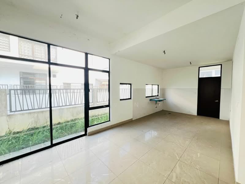 Rumah Teres 2 Tingkat untuk Dijual di M Residence (Rawang) - Kelvin . - PropertyGuru.com.my