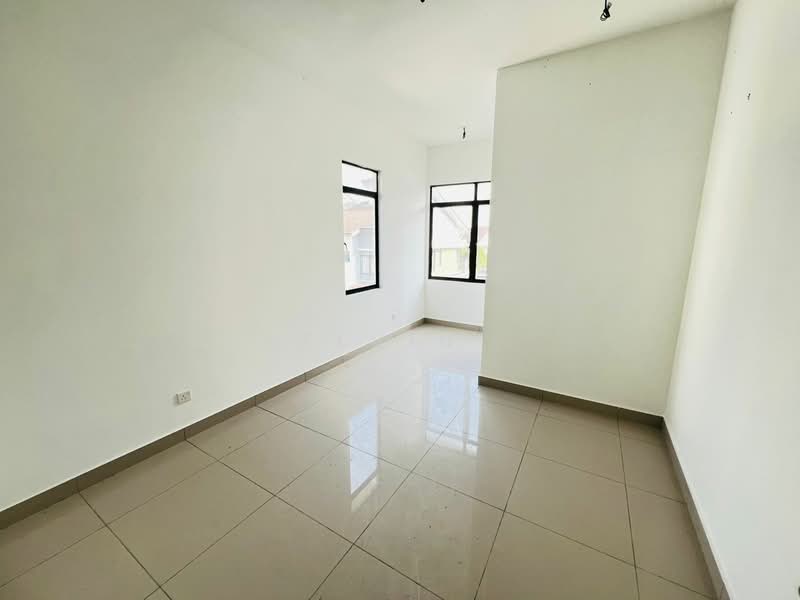 Rumah Teres 2 Tingkat untuk Dijual di M Residence (Rawang) - Kelvin . - PropertyGuru.com.my