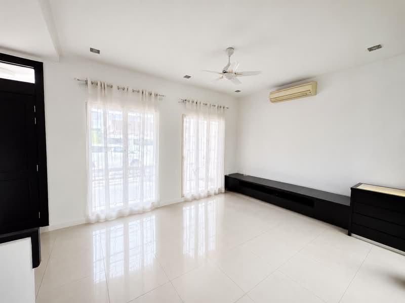 Terraced House for Sale in Tanjung Tokong (Penang) - Billy Teh - Living Room - PropertyGuru.com.my