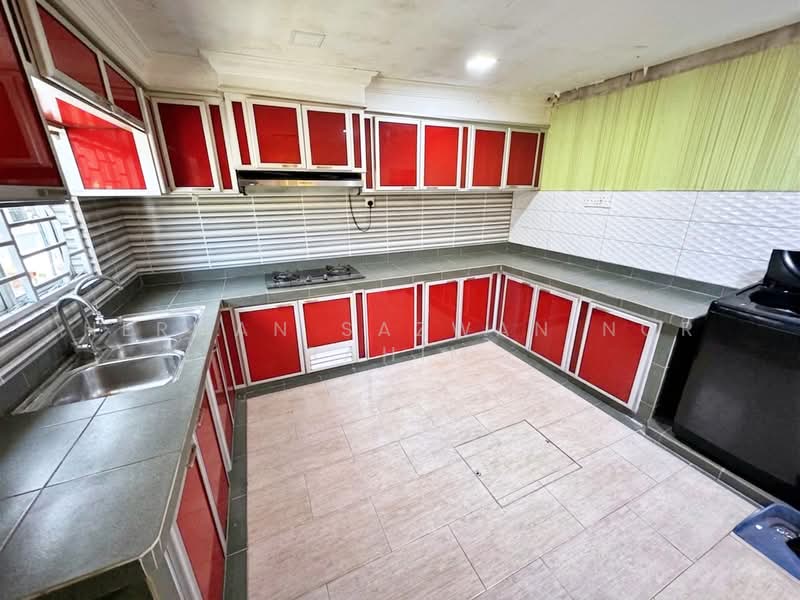 2-storey Terraced House for Sale in Taman Seri Sementa (Kapar) - Herman Sazwan Nor Rahim - Kitchen - PropertyGuru.com.my