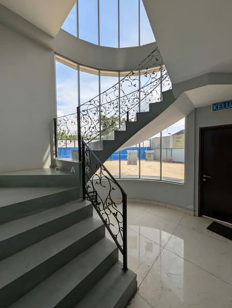 Kilang untuk Disewa di Kulai (Johor) - Caryn Ter - Entrance - PropertyGuru.com.my