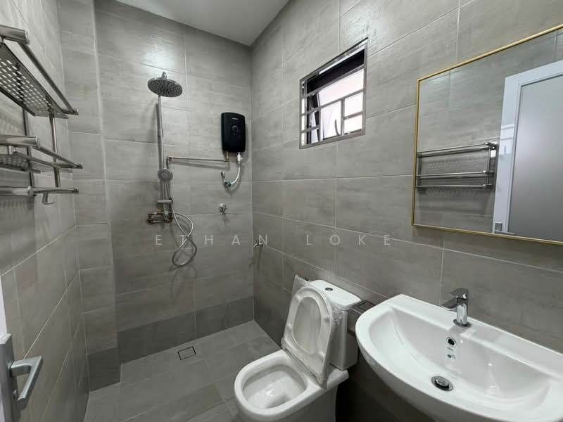2-storey Terraced House for Rent in Kepong Baru (Kepong) - Ethan Loke - Bathroom - PropertyGuru.com.my