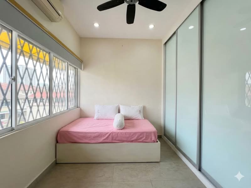 Bungalow for Sale in Petaling Jaya (Selangor) - Evelyn Pan - Bedroom - PropertyGuru.com.my