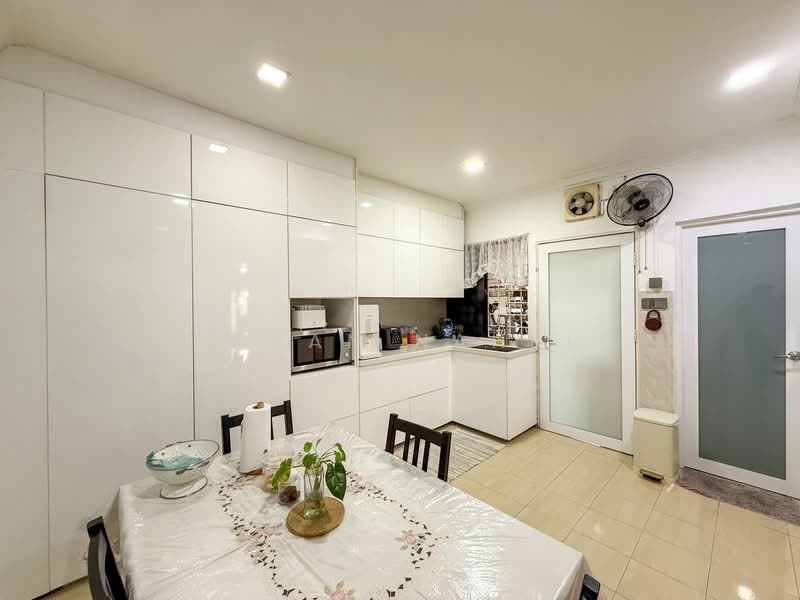 Rumah Teres 2 Tingkat untuk Dijual di Taman Putra Perdana (Puchong) - Ilman Nahri - Kitchen - PropertyGuru.com.my