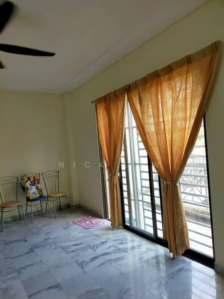 Kondominium untuk Disewa di Polo Park - Nick Low - Living Room - PropertyGuru.com.my