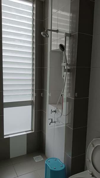 Condominium for Rent at The Seed Taman Sutera Utama - Daren Tee - Bathroom - PropertyGuru.com.my