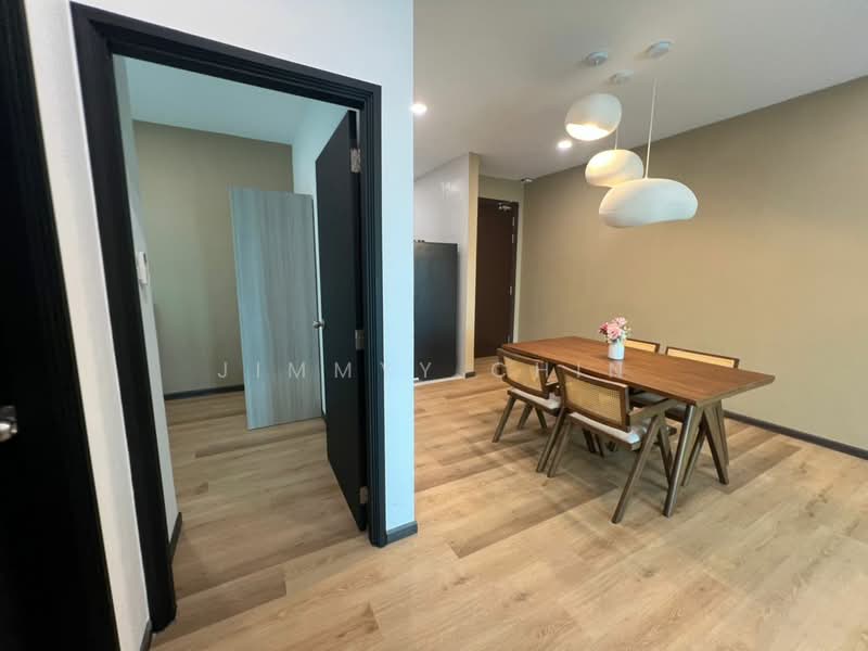 Condominium for Sale at Sapphire On The Park - Jimmyy Chin - Dining Room - PropertyGuru.com.my