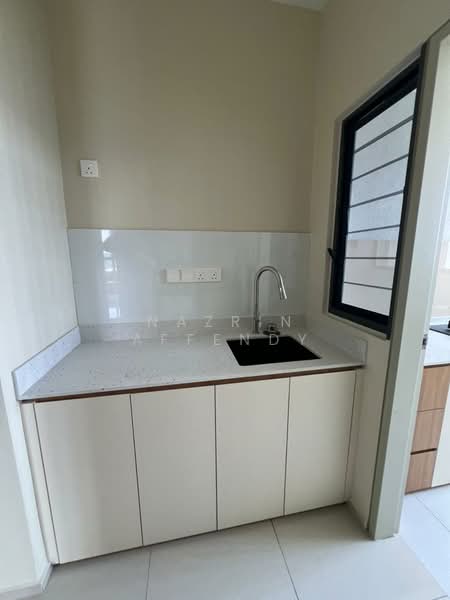 Servis Apartment untuk Disewa di Denai Alam : Ficus Peak - Nazrin Affendy - Kitchen - PropertyGuru.com.my