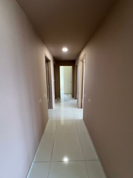 Servis Apartment untuk Disewa di Denai Alam : Ficus Peak - Nazrin Affendy - Corridor - PropertyGuru.com.my