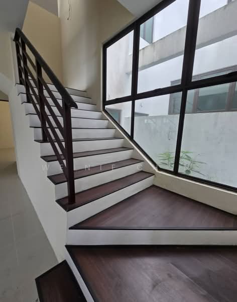 Semi-Detached House for Sale in Senai (Johor) - Weinie Chon - PropertyGuru.com.my