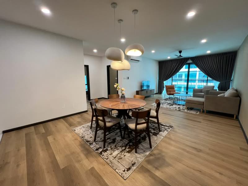 Condominium for Sale at Sapphire On The Park - Jimmyy Chin - Living Room - PropertyGuru.com.my