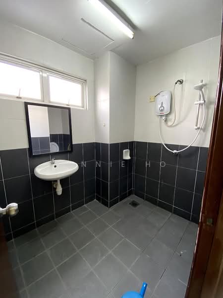Condominium for Sale at Kelana Sentral - Wennie Ho - Bathroom - PropertyGuru.com.my