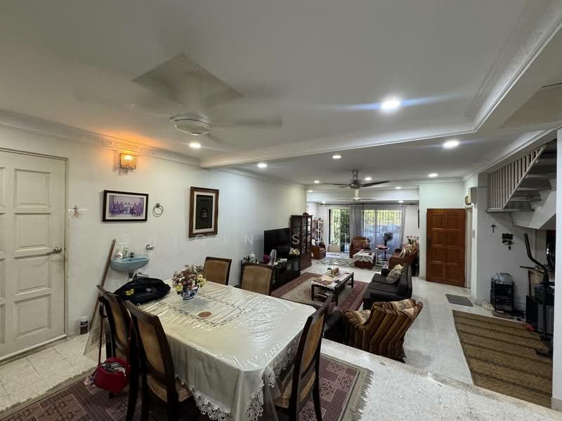 2-storey Terraced House for Sale in Seksyen 4 (Shah Alam) - Shiqin Saidin - Living Room - PropertyGuru.com.my