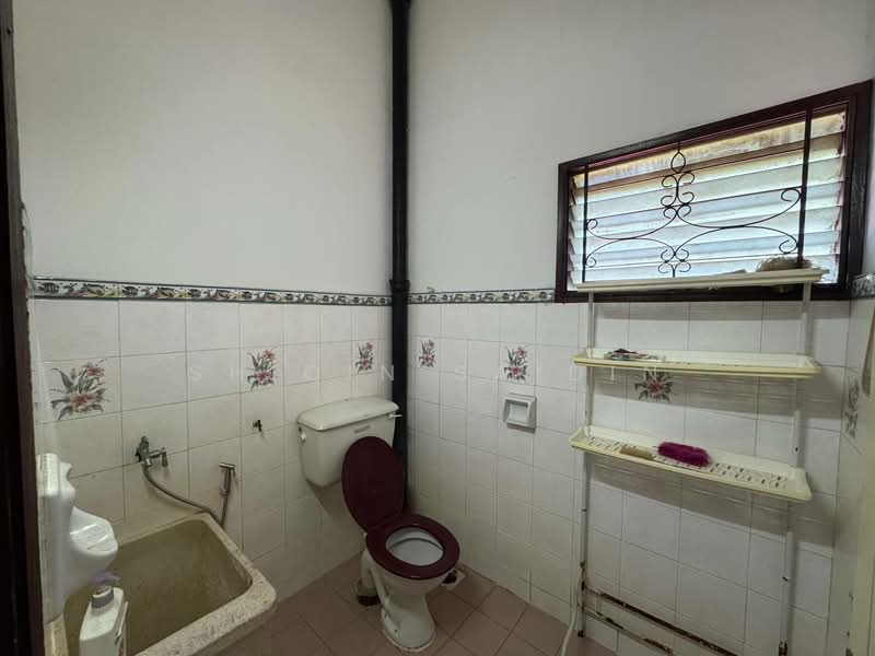 2-storey Terraced House for Sale in Seksyen 4 (Shah Alam) - Shiqin Saidin - Bathroom - PropertyGuru.com.my