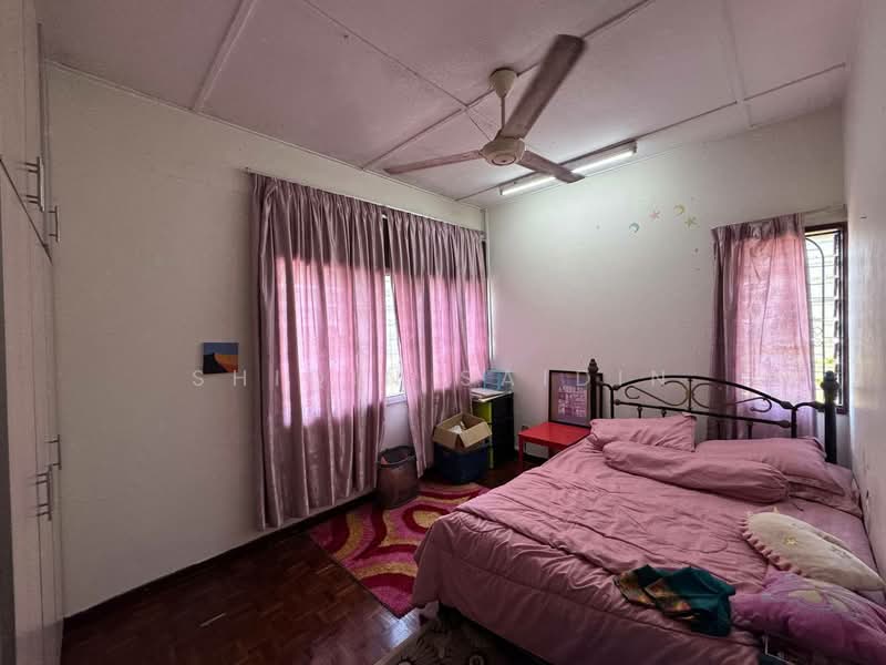 2-storey Terraced House for Sale in Seksyen 4 (Shah Alam) - Shiqin Saidin - Bedroom - PropertyGuru.com.my