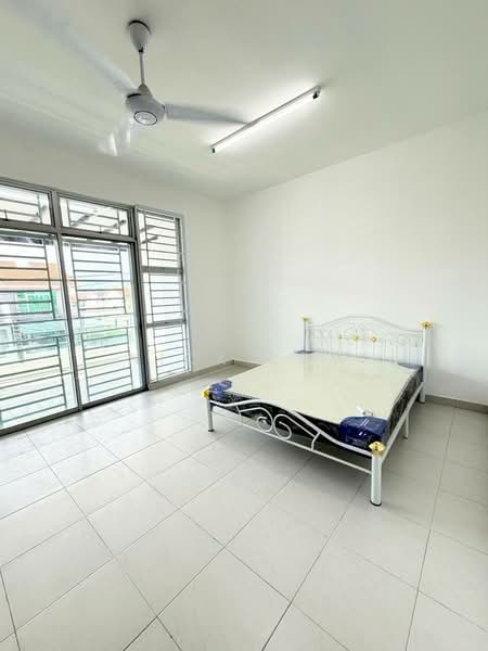 Rumah Teres 2 Tingkat untuk Disewa di Taman Pulai Mutiara (Iskandar Puteri (Nusajaya)) - Nick Low - Bedroom - PropertyGuru.com.my