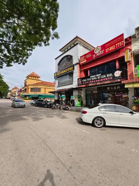 Kedai untuk Dijual di Taman Pelangi Indah (Ulu Tiram) - Caryn Ter - PropertyGuru.com.my