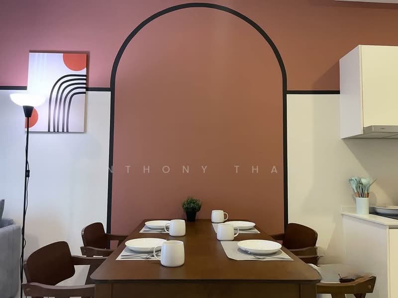 Service Residence for Sale at Summer Suites - Residensi Bukit Meldrum - Anthony Tham - Dining Room - PropertyGuru.com.my