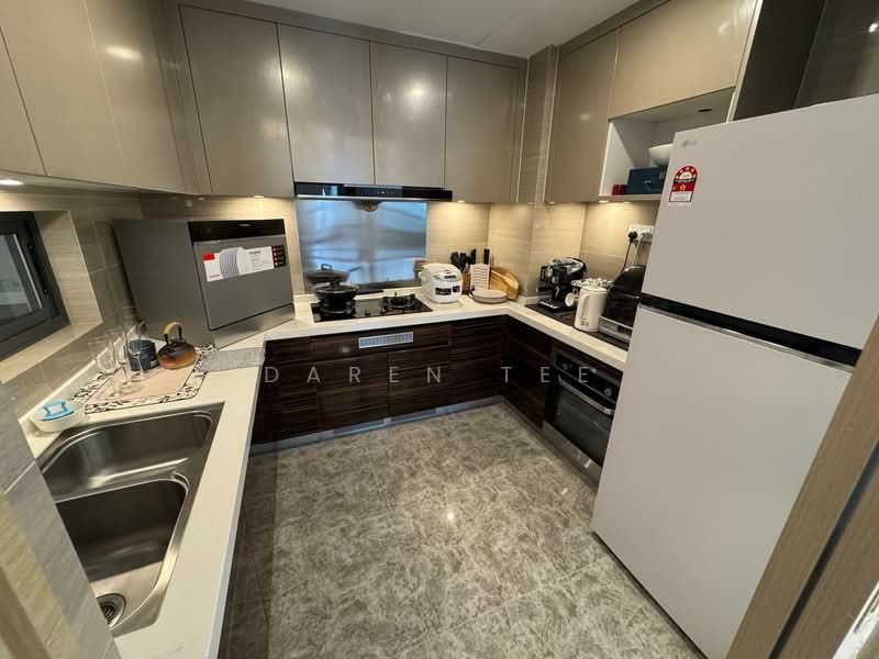 Service Residence for Rent at R&F Princess Cove Phase 1 - Daren Tee - Kitchen - PropertyGuru.com.my