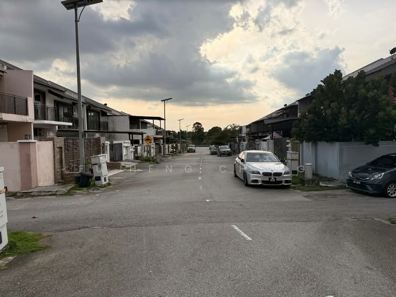 Rumah Teres 2 Tingkat untuk Dijual di Taman Nusa Damai (Pasir Gudang) - Fu Heng Chong - Exterior - PropertyGuru.com.my