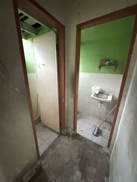 Kedai untuk Disewa di Taman Bukit Dahlia (Pasir Gudang) - Jovin Te - PropertyGuru.com.my